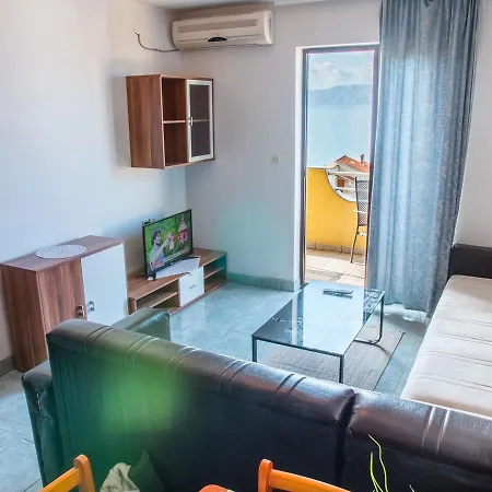 Stana Apartment Novi Vinodolski